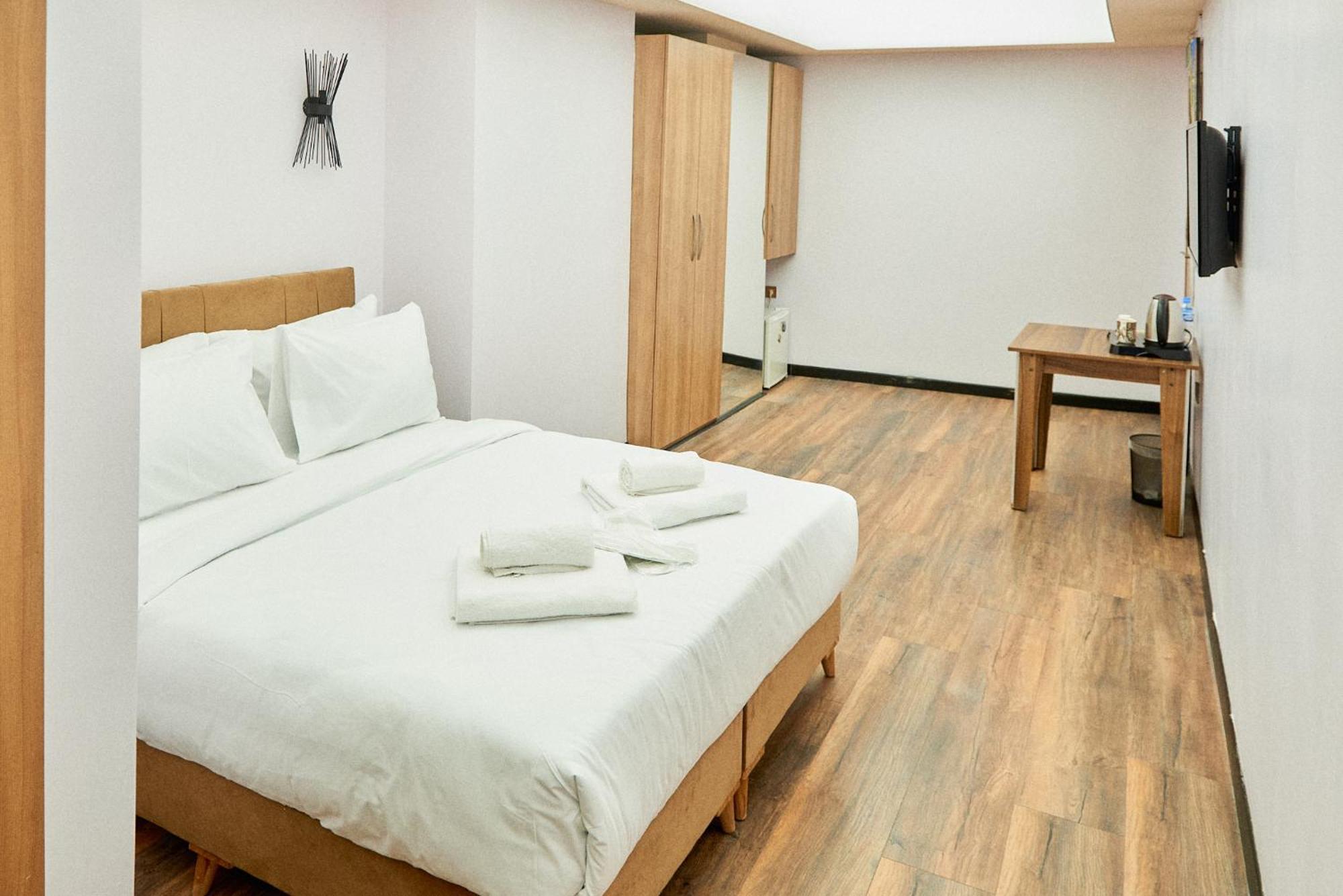 Nuageux House Hotel Istanbul Bagian luar foto